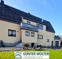 Haus zum Kaufen in Blankenheim 299.000,00 € 178.05 m²