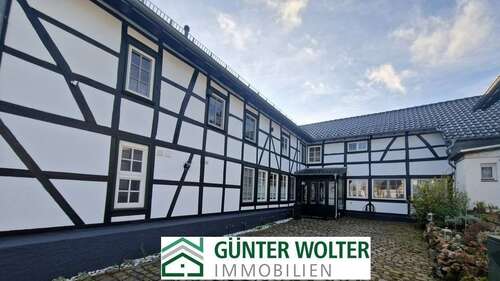 Foto - Haus zum Kaufen in Kall 457.000,00 € 222.85 m²