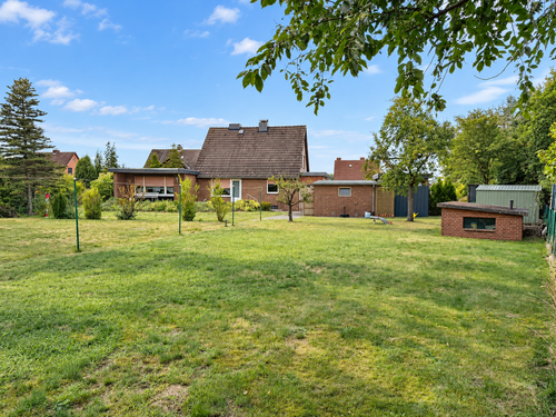 Foto - Haus zum Kaufen in Dannenberg 215.000,00 € 148 m²