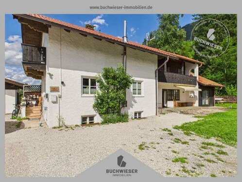 Foto - Haus zum Kaufen in Garmisch-Partenkirchen 1.499.000,00 € 234.08 m²