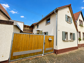 Foto - Haus zum Kaufen in Zeiskam 159.000,00 € 109 m²