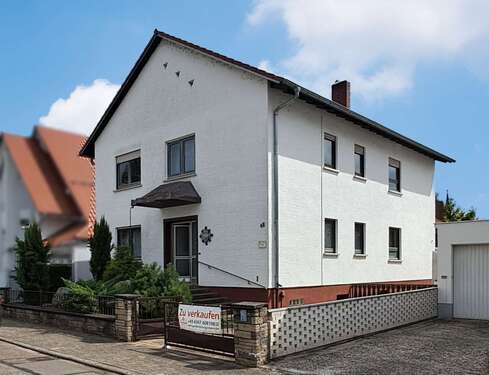 Foto - Haus zum Kaufen in Lingenfeld 450.000,00 € 188 m²