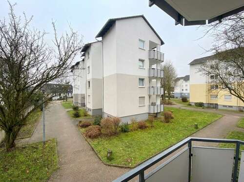 Foto - Wohnung zum Mieten in Bischofsheim 900,58 € 97.36 m²
