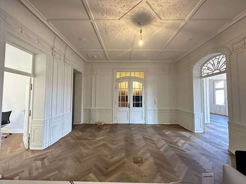 Foto - Büro in Wiesbaden 4.500,00 € 295.4 m²