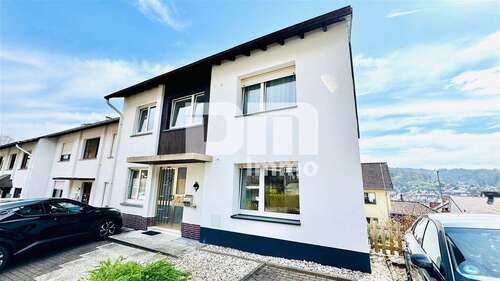 Foto - Haus zum Kaufen in Bad Orb 374.900,00 € 254.49 m²