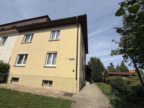 Foto - Haus zum Kaufen in Villingen-Schwenningen 525.000,00 € 257 m²