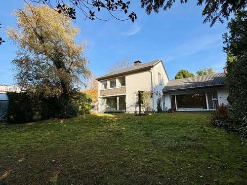 Foto - Haus zum Kaufen in Düsseldorf 995.000,00 € 150 m²