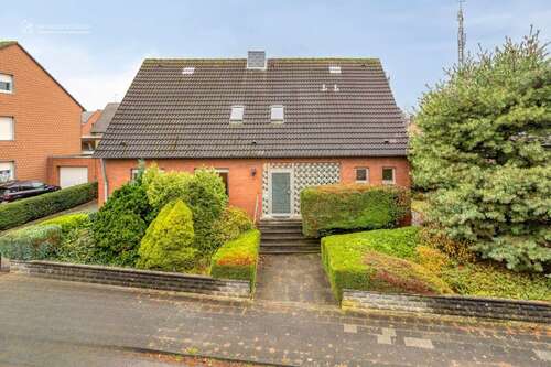 Foto - Haus zum Kaufen in Rommerskirchen 449.000,00 € 167 m²