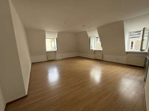 Foto - Wohnung zum Mieten in Wiesbaden 680,00 € 34 m²
