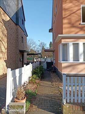 Foto - Wohnung zum Mieten in Leverkusen 890,00 € 80 m²