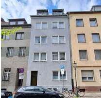 Haus zum Kaufen in Düsseldorf 1.250.000,00 € 298.5 m²