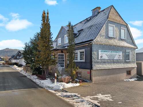 Foto - Haus zum Kaufen in Bad Laasphe 229.000,00 € 91.2 m²