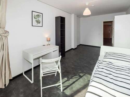 Foto - WG-Zimmer in Frankfurt am Main 530,00 € 15 m²