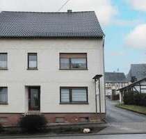 Haus zum Kaufen in Dickenschied 239.000,00 € 179 m²