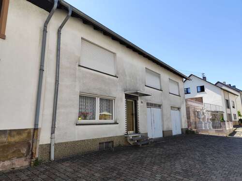 Foto - Haus zum Kaufen in Überherrn 89.000,00 € 150 m²