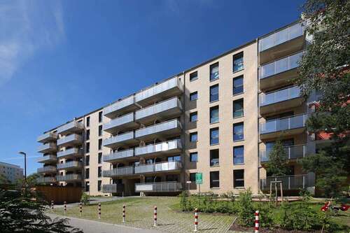 Foto - Wohnung zum Mieten in Rostock 401,18 € 69.77 m²
