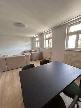 Foto - Wohnung zum Mieten in Baiersdorf 976,00 € 57.43 m²
