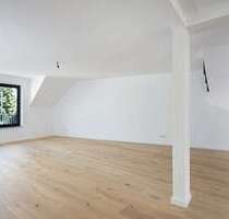 Wohnung zum Kaufen in Düsseldorf 595.000,00 € 133.83 m²