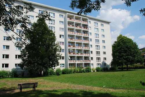 Foto - Wohnung zum Mieten in Chemnitz 365,00 € 60.78 m²