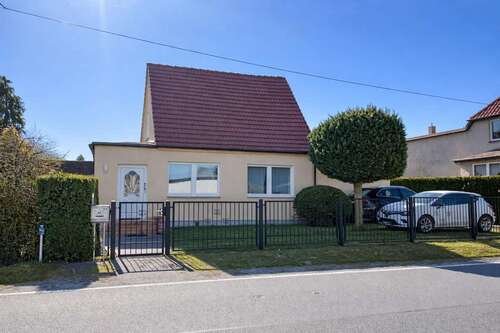 Foto - Haus zum Kaufen in Zemitz 374.000,00 € 244 m²