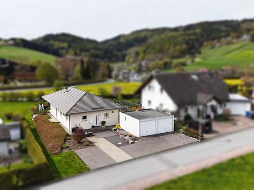 Foto - Haus zum Kaufen in Willingen (Upland) Schwalefeld 275.000,00 € 87.81 m²