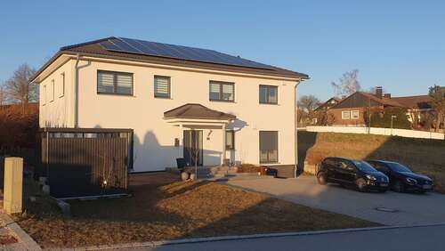 Foto - Haus zum Kaufen in Hettenshausen 970.000,00 € 250 m²