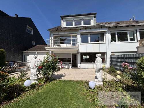 Foto - Haus zum Kaufen in Essen 720.000,00 € 220 m²