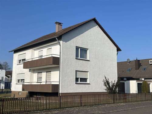 Foto - Haus zum Kaufen in Karlsruhe 795.000,00 € 177 m²