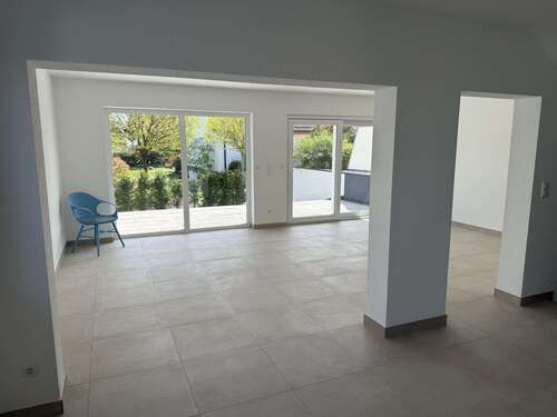 Foto - Haus zum Mieten in Rödermark Ober-Roden 2.230,00 € 132 m²