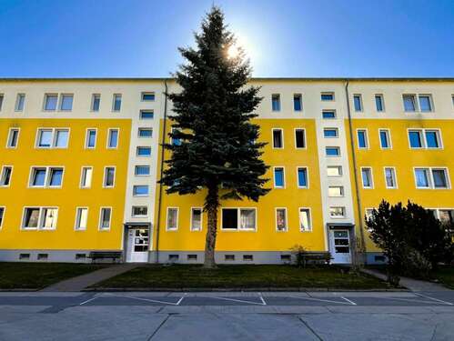 Foto - Wohnung zum Mieten in Braunsbedra 346,00 € 57.65 m²