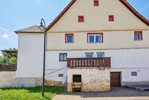 Foto - Haus zum Kaufen in Dornhan 178.000,00 € 180 m²