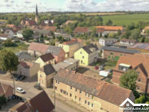 Foto - Haus zum Kaufen in Niedere Börde 100.000,00 € 263.91 m²