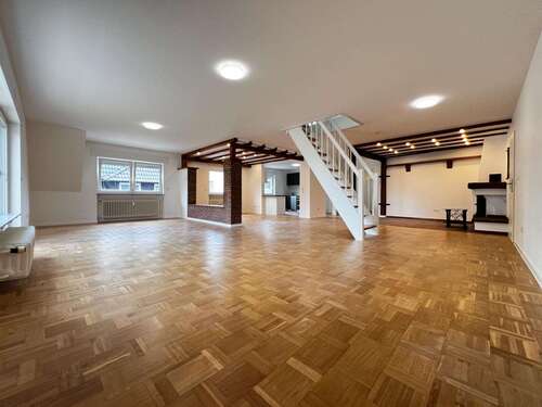 Foto - Wohnung zum Mieten in Kaiserslautern 1.750,00 € 234 m²