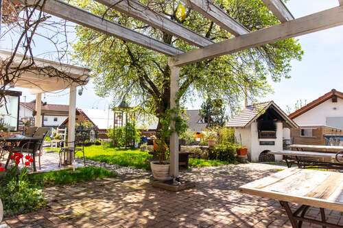 Foto - Haus zum Kaufen in Gerstetten - Dettingen 619.000,00 € 306 m²