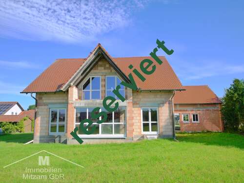Foto - Haus zum Kaufen in Berching 225.000,00 € 171.64 m²