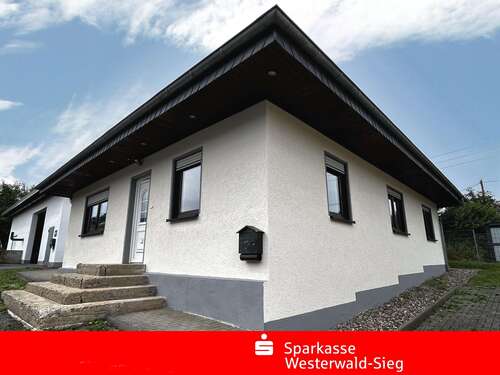 Foto - Haus zum Kaufen in Hasselbach 299.000,00 € 130 m²