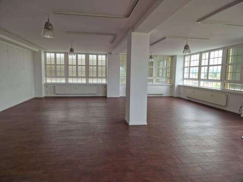 Foto - Büro in Dresden 1.424,50 € 259 m²