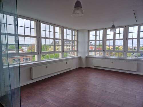Foto - Büro in Dresden 1.424,50 € 259 m²