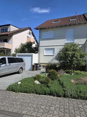 Foto - Haus zum Mieten in Stutensee 2.190,00 € 180 m²