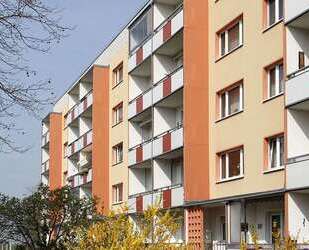 Wohnung zum Mieten in Halle (Saale) 364,56 € 60.76 m²