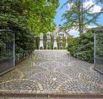 Haus zum Kaufen in Hamburg 3.190.000,00 € 375 m²