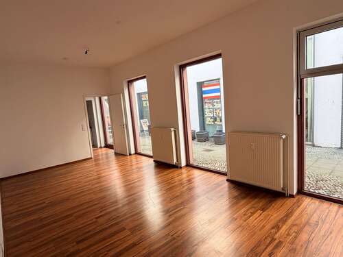 Foto - Büro in Potsdam 690,00 € 36 m² - 690,00&nbsp;EUR Kaltmiete, ca.&nbsp; 36,00&nbsp;m&sup2;