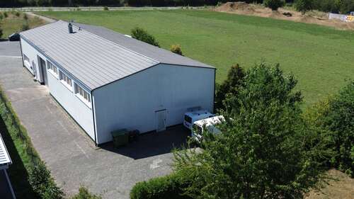 Foto - Halle in Herzogenaurach 885.000,00 € 483 m²