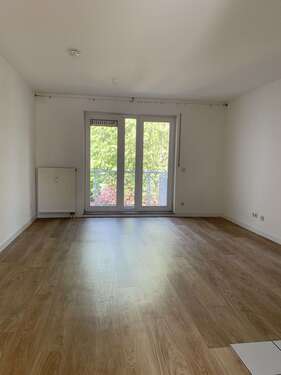 Foto - Wohnung zum Mieten in Erfurt 312,32 € 32.98 m²