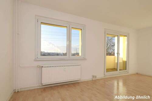 Foto - Wohnung zum Mieten in Halle (Saale) 347,34 € 57.89 m²