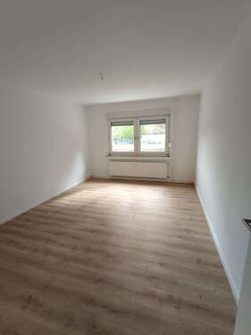 Foto - Wohnung zum Mieten in Duisburg - Duisburg-Süd 650,00 € 73 m²