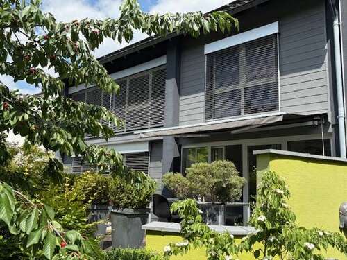 Foto - Haus zum Kaufen in Roth 1.350.000,00 € 260 m²