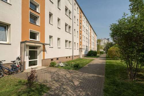 Foto - Wohnung zum Mieten in Naumburg (Saale) 431,00 € 58.45 m²