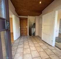 Haus zum Kaufen in Am Ettersberg 96.900,00 € 220 m²