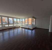 Wohnung zum Mieten in Zwickau 859,56 € 123.5 m²